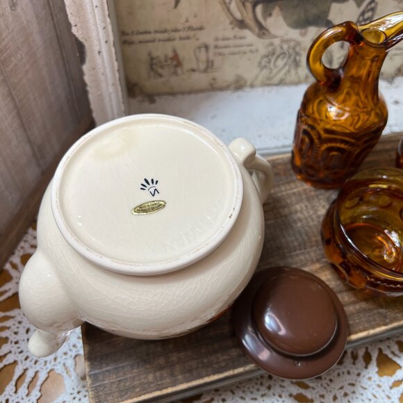 Vintage Retro TEApot with Fruit design - Beautifully Crazed Vintage Teapot - Picture 10 of 10